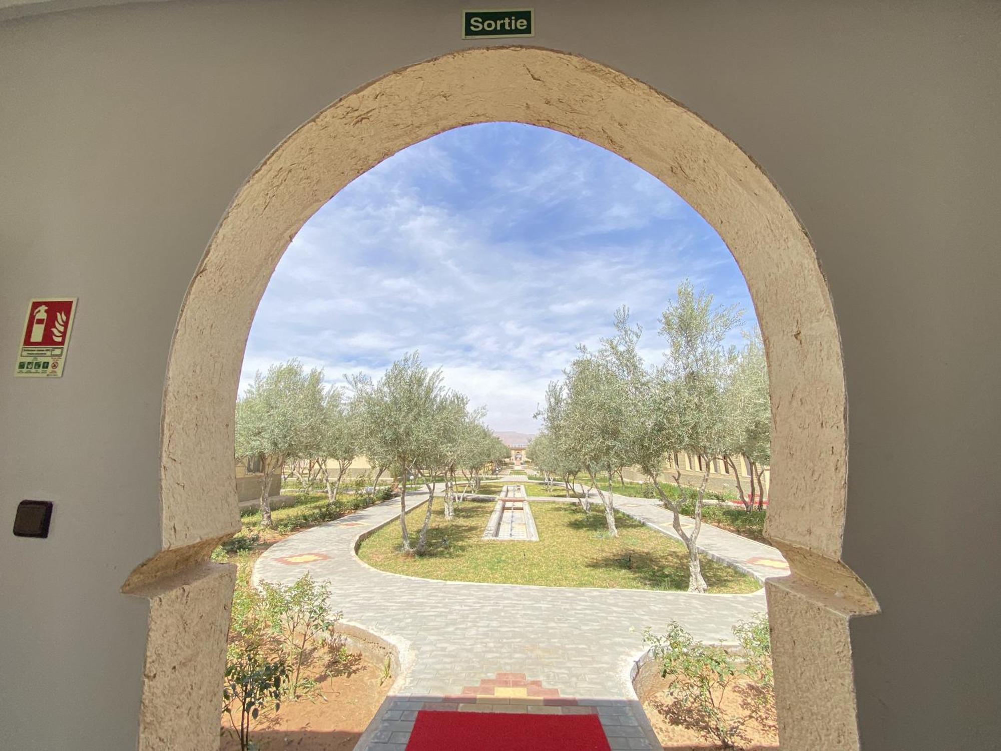 Ighiz Inn Resort Errachidia Exterior photo